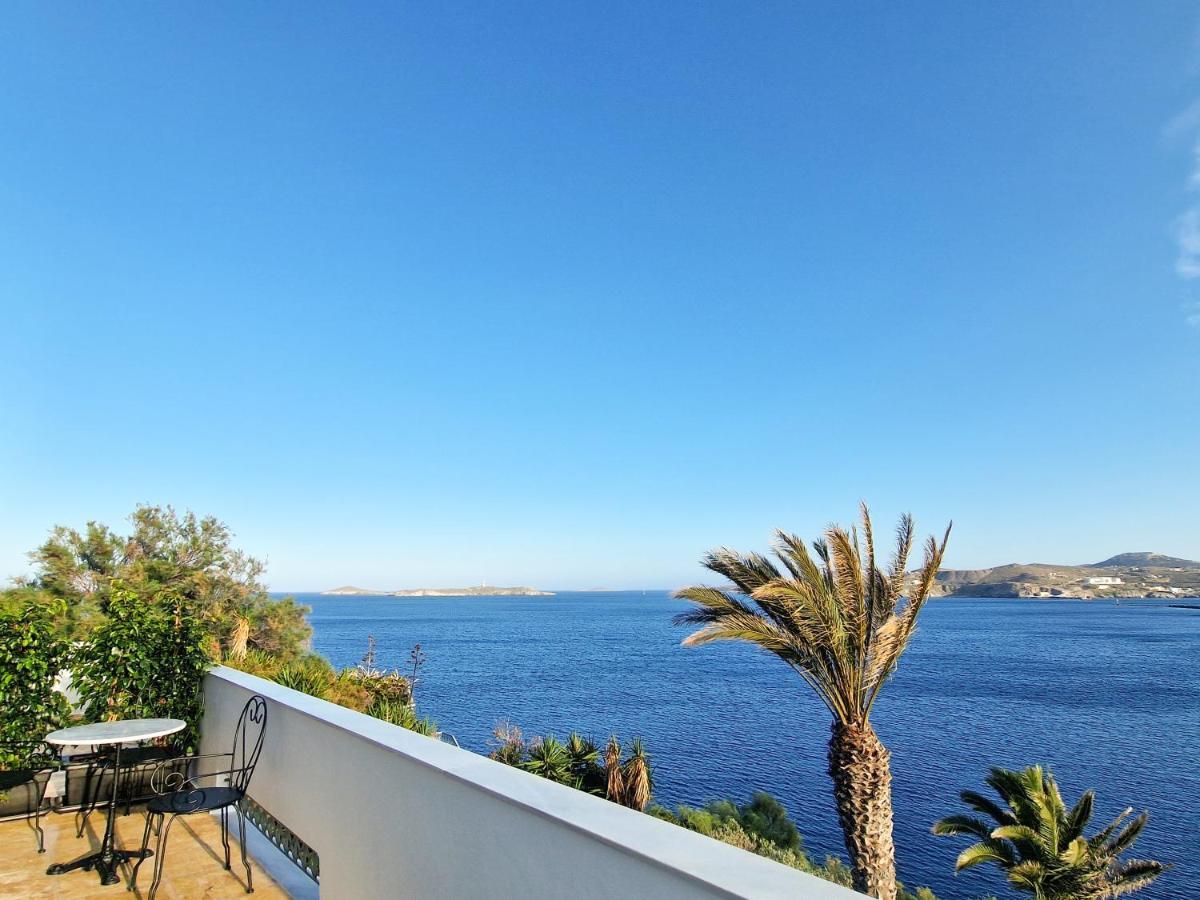 Pafsilipon Suites Ermoupoli Bagian luar foto